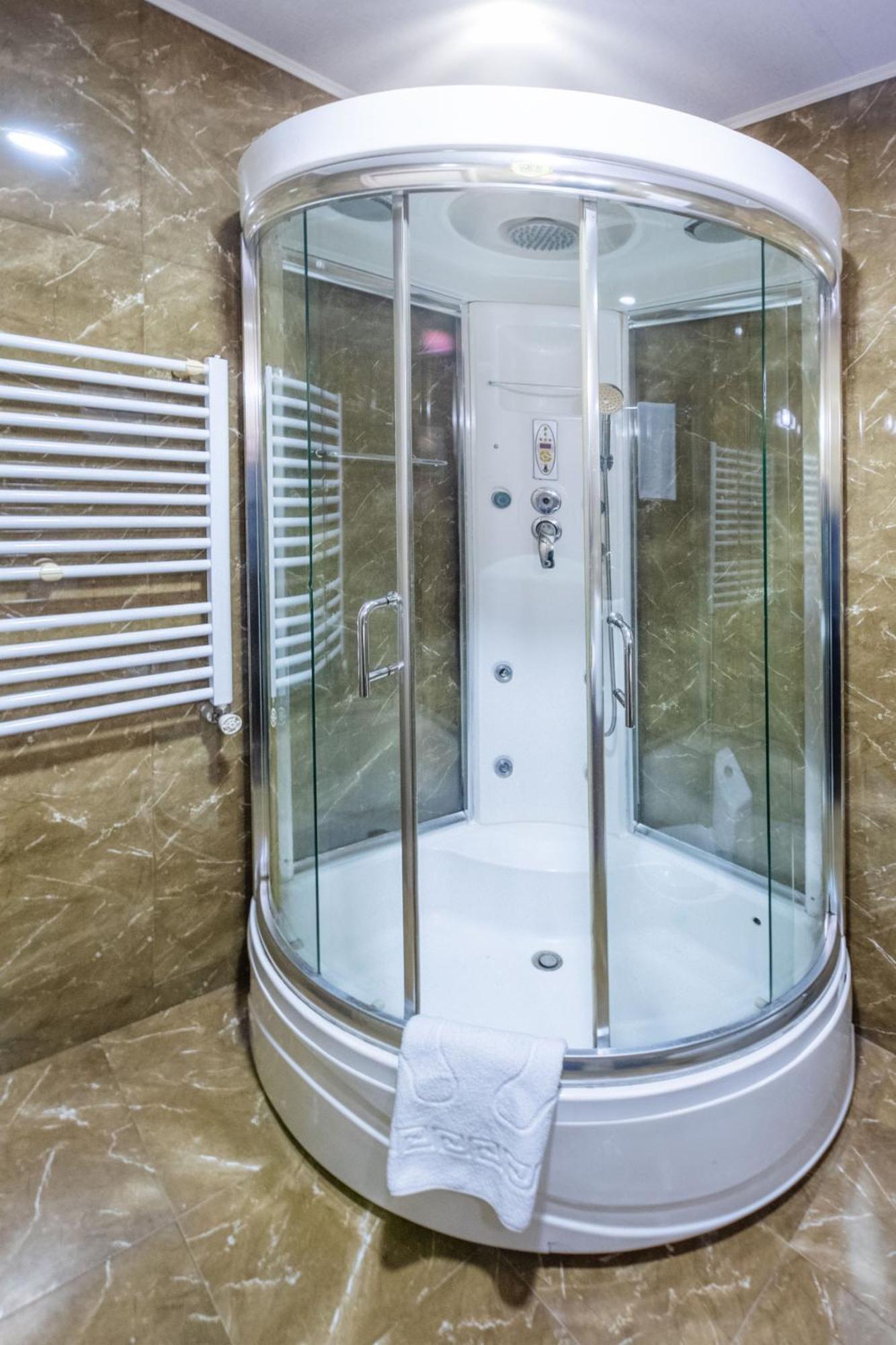 Apart Hotel Georgia Gold Tbilisi Esterno foto