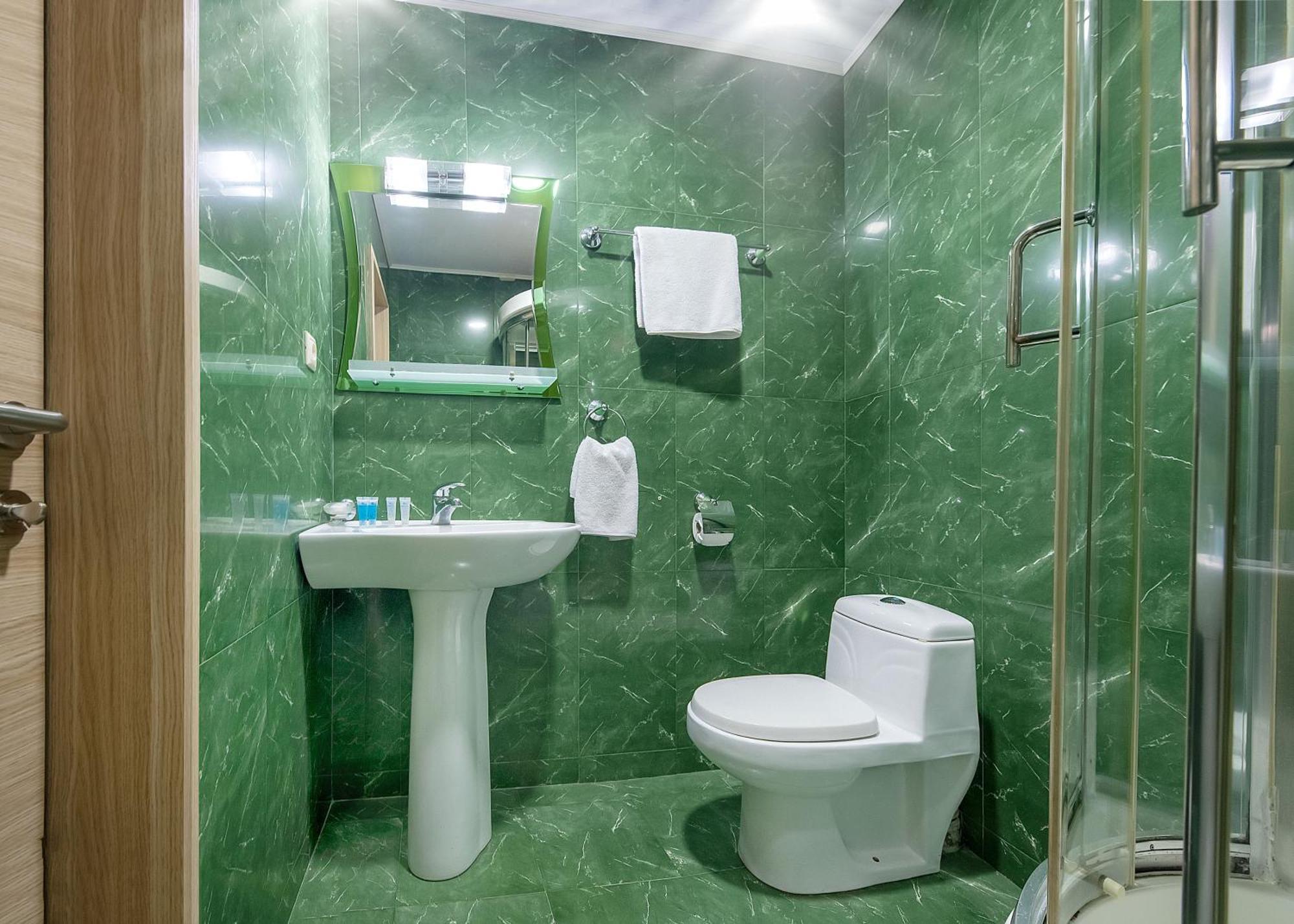 Apart Hotel Georgia Gold Tbilisi Esterno foto