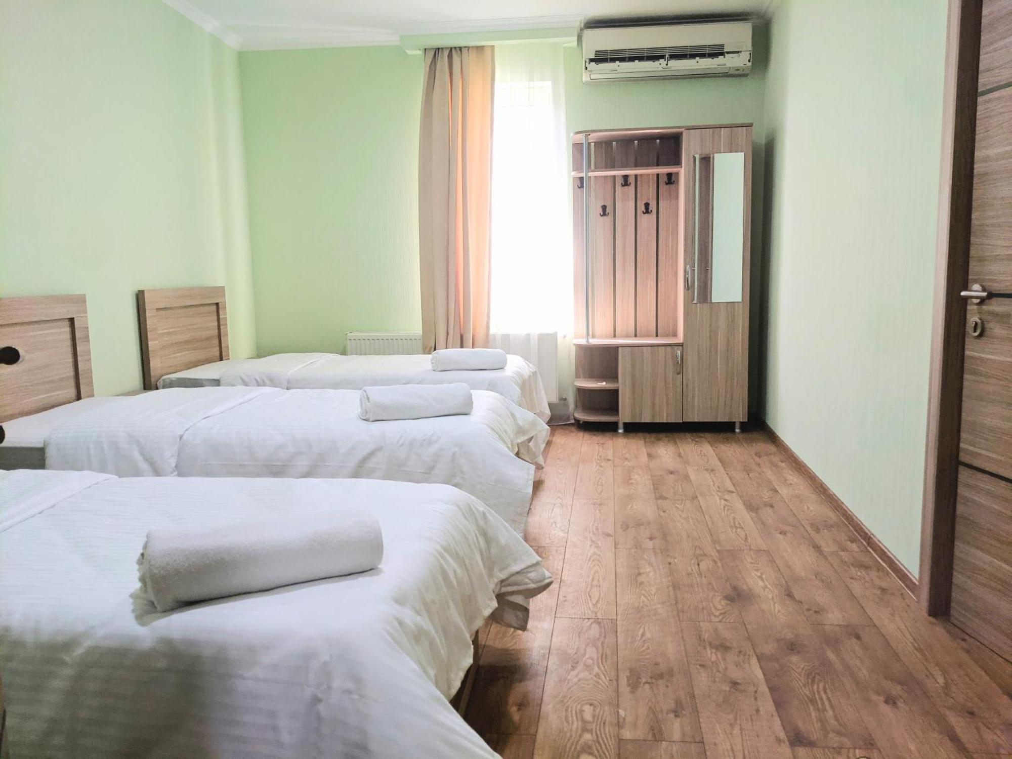 Apart Hotel Georgia Gold Tbilisi Esterno foto