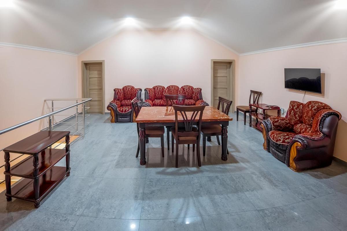 Apart Hotel Georgia Gold Tbilisi Esterno foto