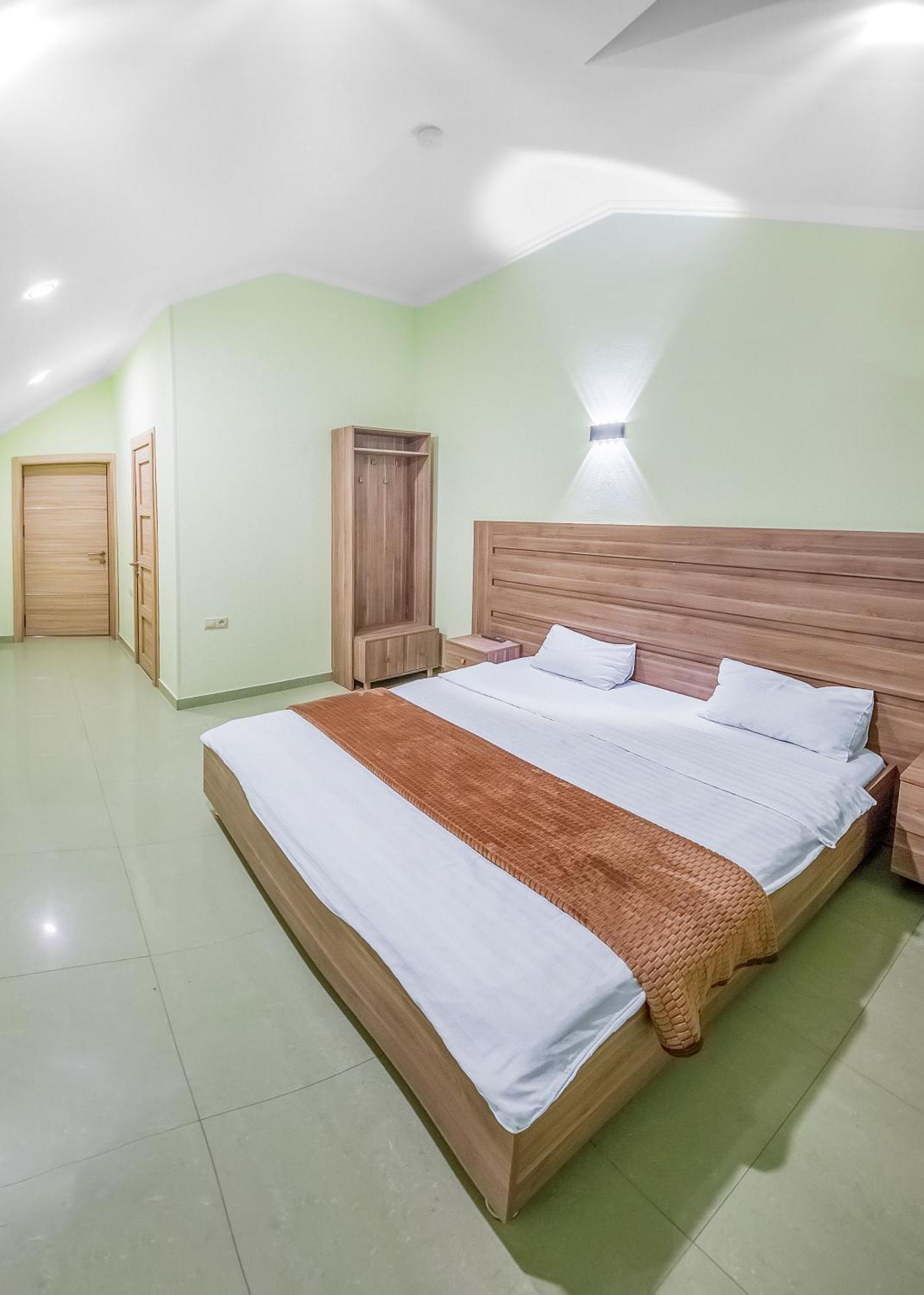 Apart Hotel Georgia Gold Tbilisi Esterno foto