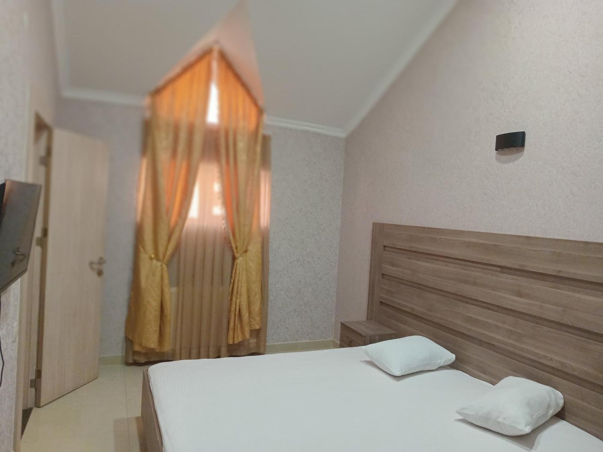 Apart Hotel Georgia Gold Tbilisi Esterno foto